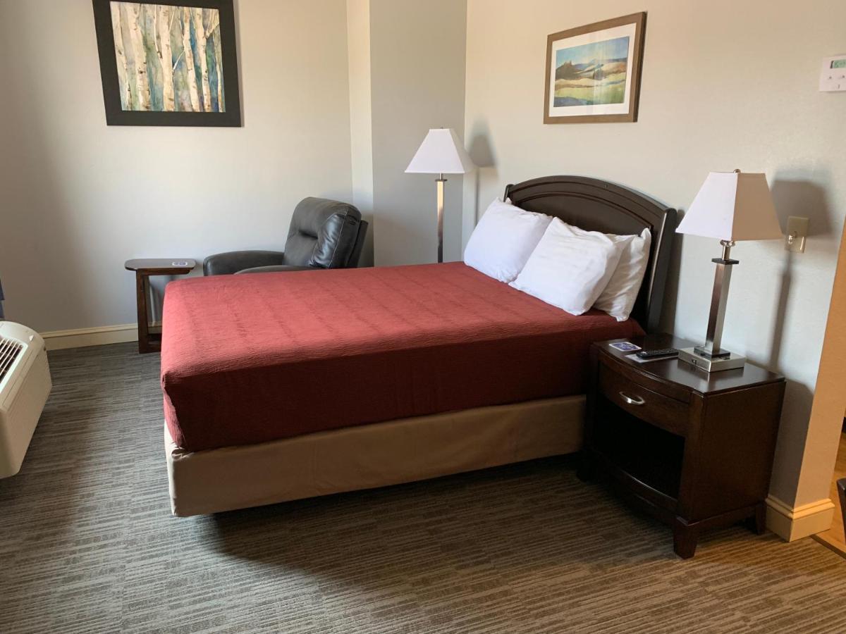 Mccoy'S Inn Ripley Bagian luar foto